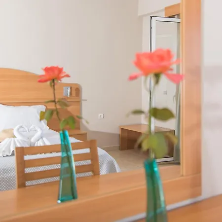 Hotel Belussi & Psarou (Zakynthos)