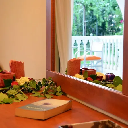 Belussi & فندق 4*