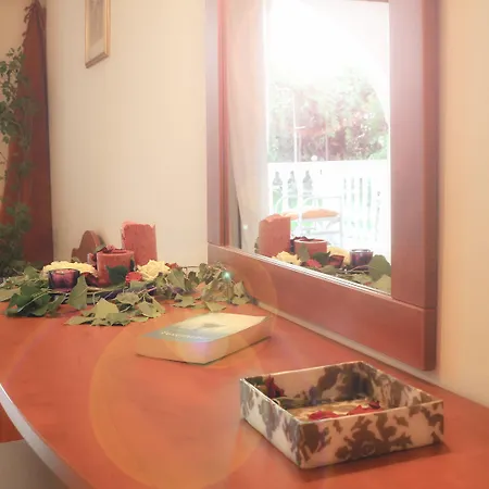 Belussi & Psarou (Zakynthos)