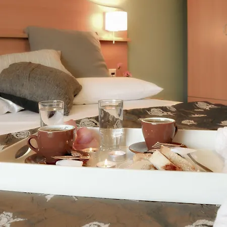 Hotell Belussi &