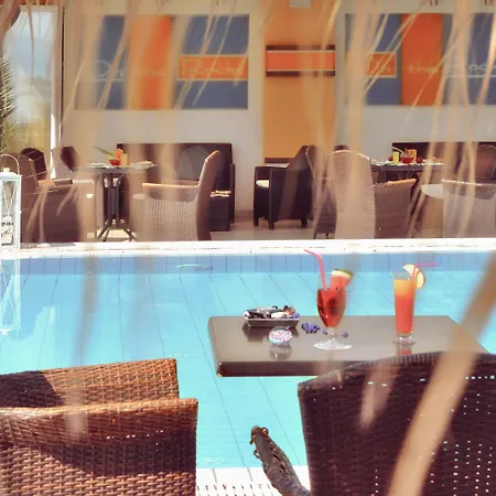 Belussi & Hotell Psarou (Zakynthos)