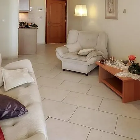 Belussi & 4* Psarou (Zakynthos)