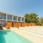 Belussi & Psarou (Zakynthos)