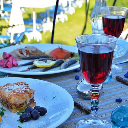 Belussi & 4* Psarou (Zakynthos)